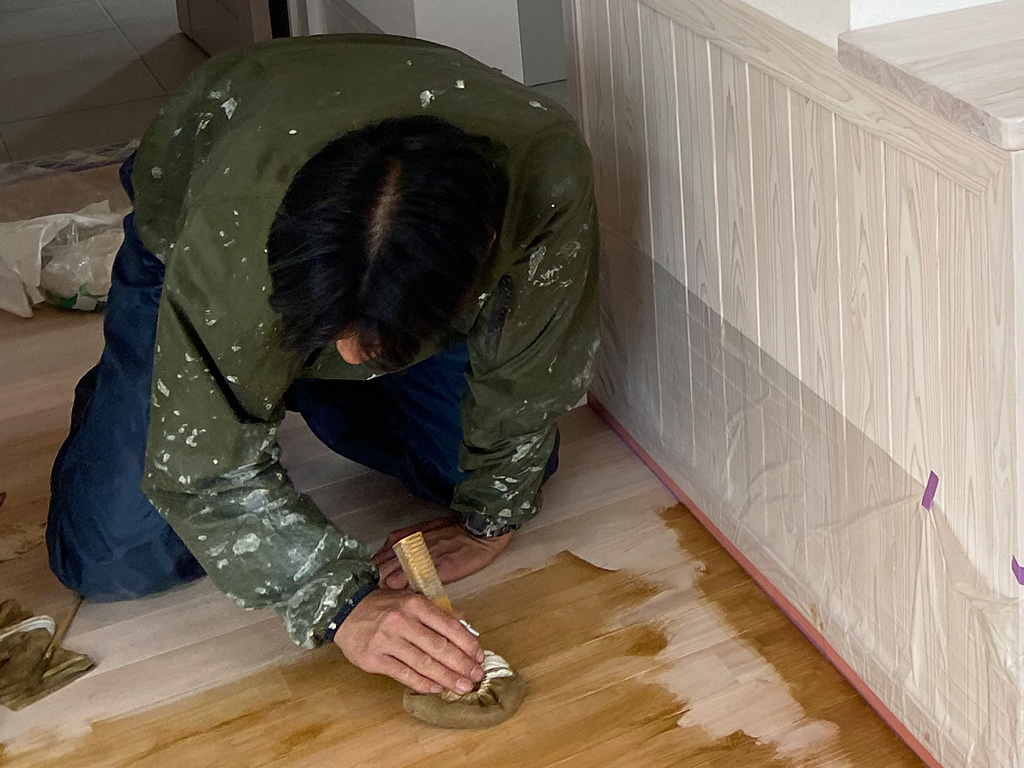 床塗装／オスモフロアーカラー